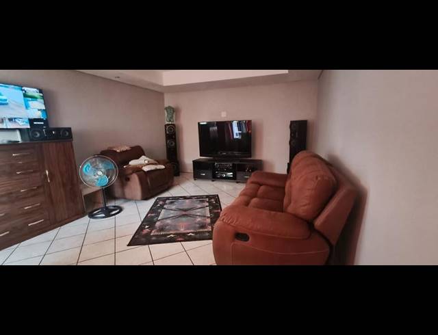 4 BEDROOM HOUSE FOR SALE IN KIRKNEY